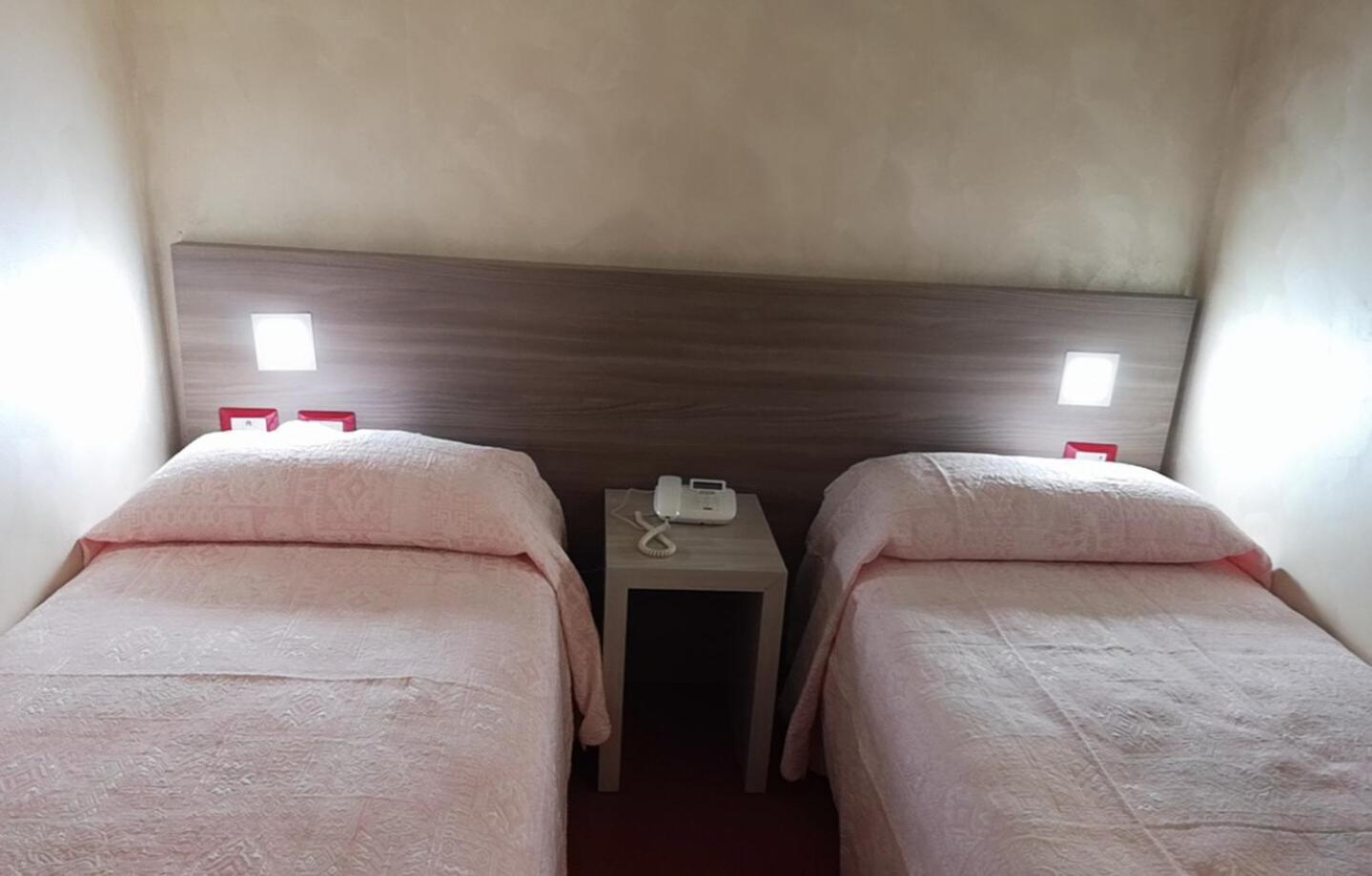 Hotel Italia 도멜레토 외부 사진